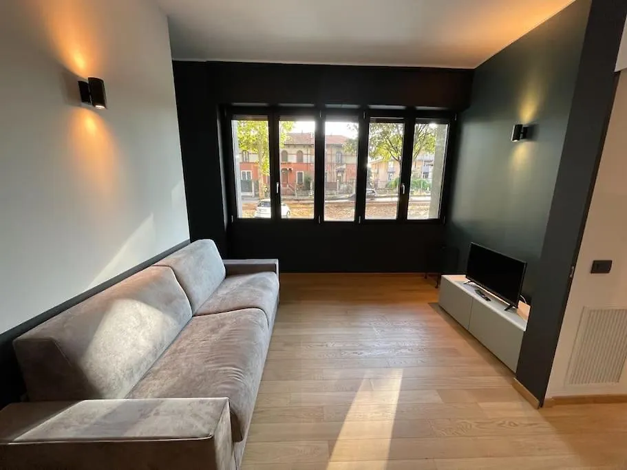 Bnb Capital Milano Central Station - Black